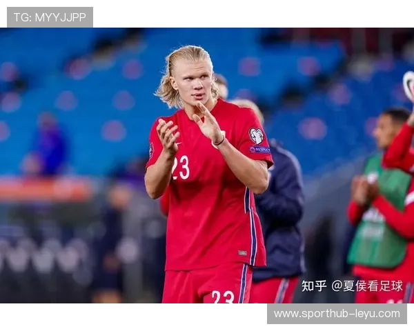 哈兰德：从FM天才到德甲神锋！揭秘挪威新星的崛起之路与未来挑战